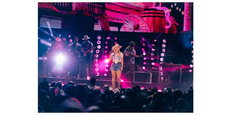 Miranda Lambert Shines in Landmark Performance at VENU’s Pollstar-Nominated Ford Amphitheater