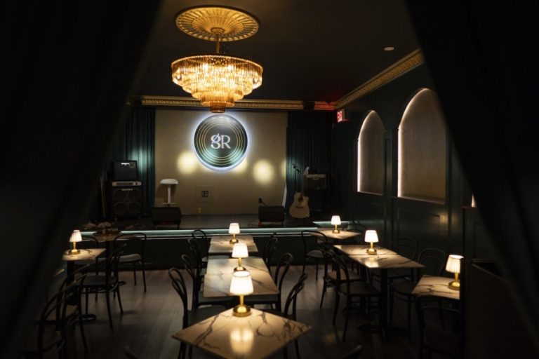The Resy Guide to New York’s Best Bars and Restaurants with Live Music — Resy